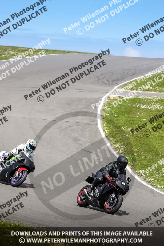 anglesey no limits trackday;anglesey photographs;anglesey trackday photographs;enduro digital images;event digital images;eventdigitalimages;no limits trackdays;peter wileman photography;racing digital images;trac mon;trackday digital images;trackday photos;ty croes